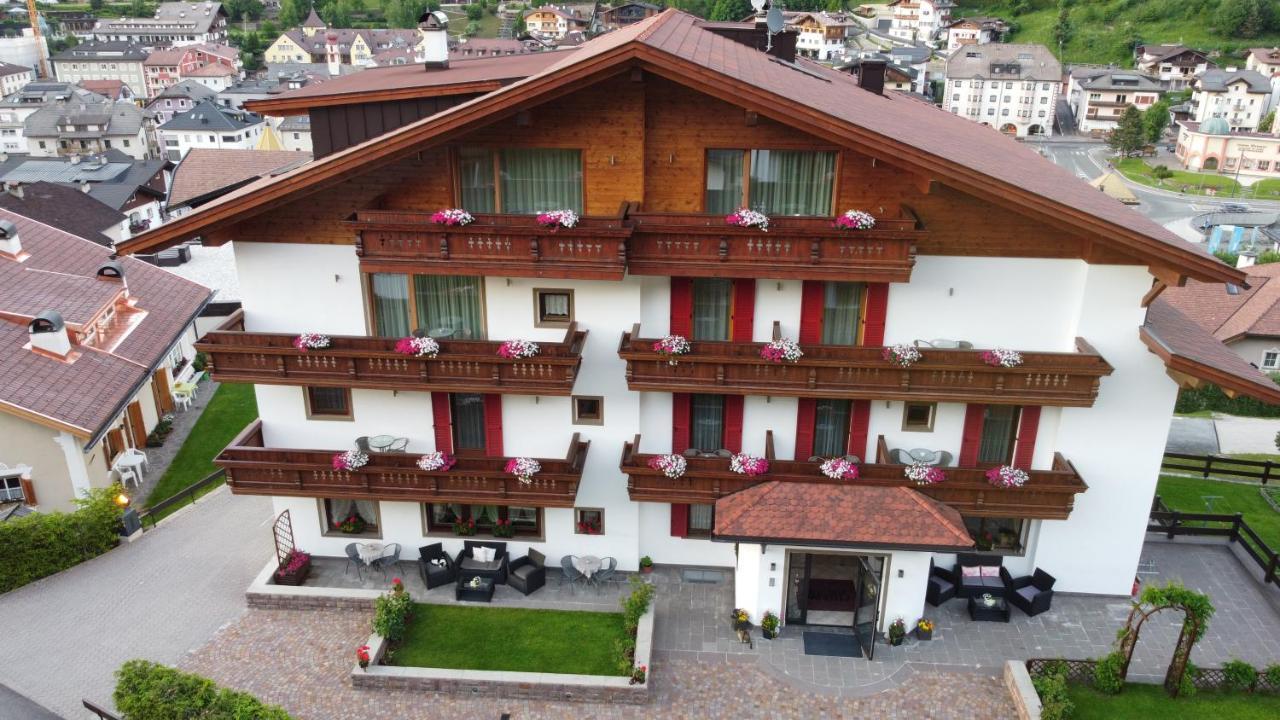 Hotel Garni Walter Ortisei Eksteriør billede