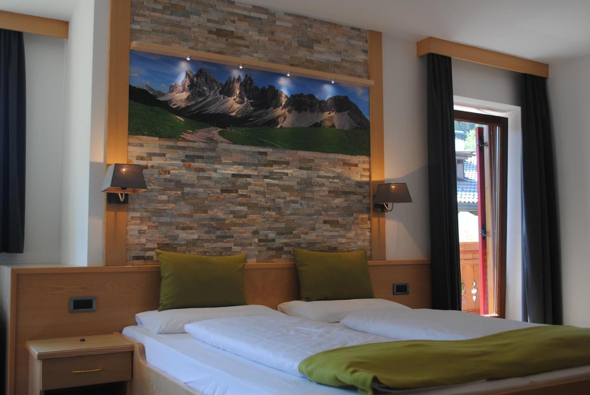 Hotel Garni Walter Ortisei Eksteriør billede